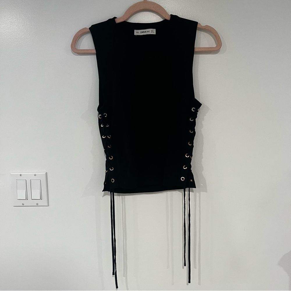 Zara Knit Lace Up Top Women’s Sz L Black